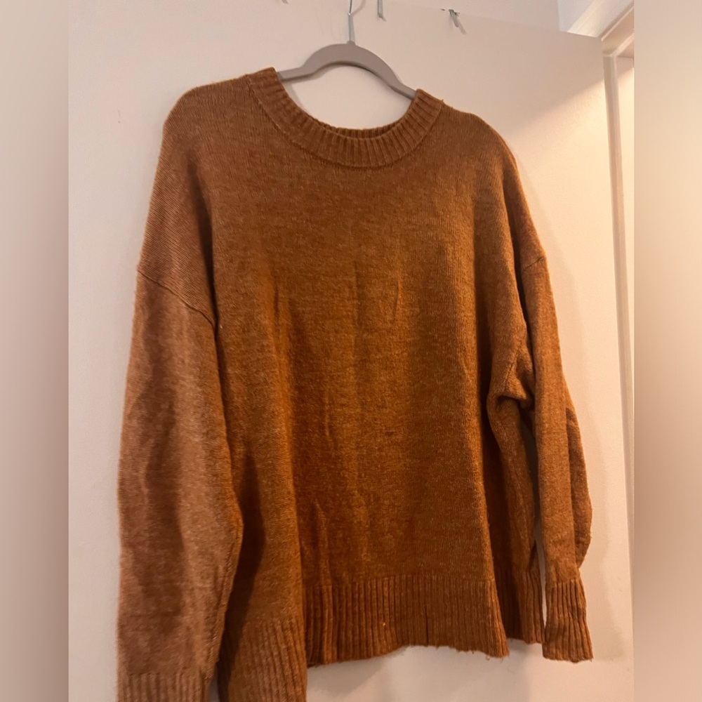 Lightweight neutral sweater